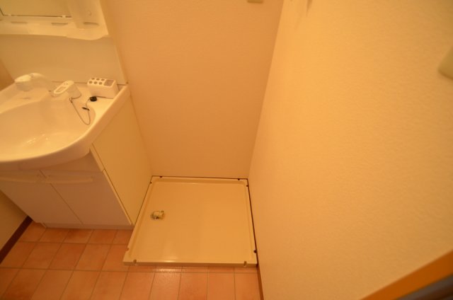 その他部屋・スペース　洗濯機置き場