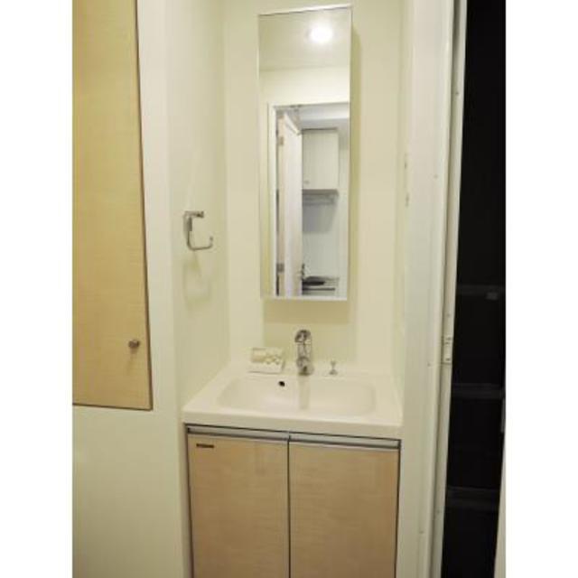 洗面設備　※写真は同タイプ住戸です。