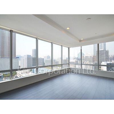 芝浦アイランド ブルームタワーの居間写真