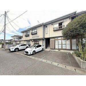 建物外観　アパート側外観