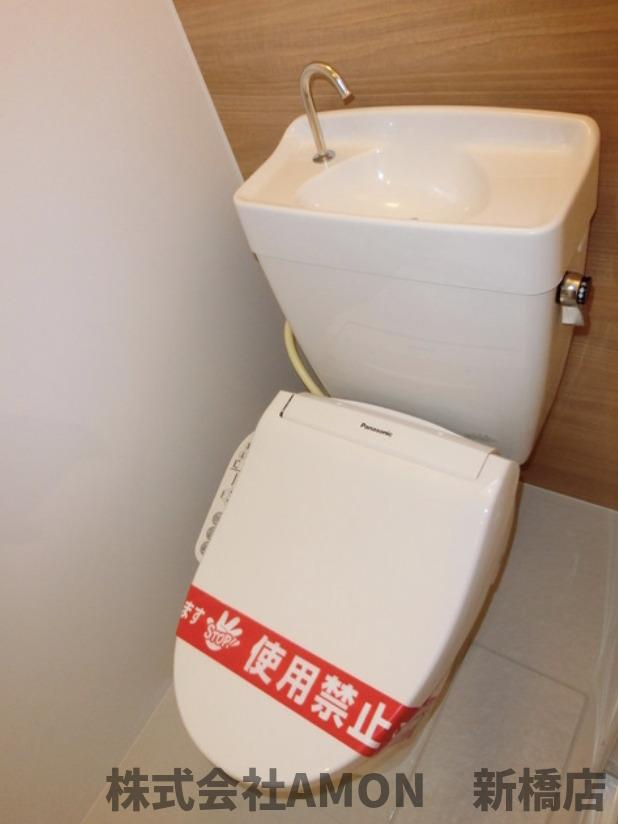 ＪＲ横須賀線 新川崎駅 徒歩5分 2階建 築10年のトイレ写真