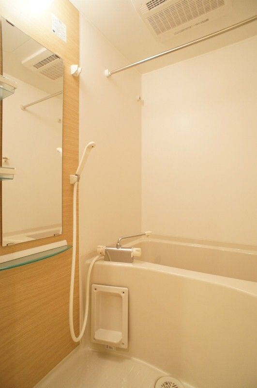 バス・シャワールーム　他号室　同施工参考写真