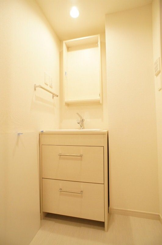 洗面設備　他号室　同施工参考写真