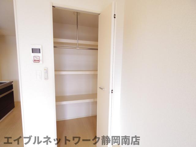 【藤枝市益津下のマンションの収納】