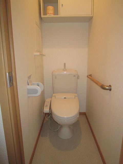 【岐阜市蔵前のアパートのトイレ】