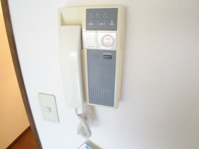 セキュリティ　インターホンは安心ですね。