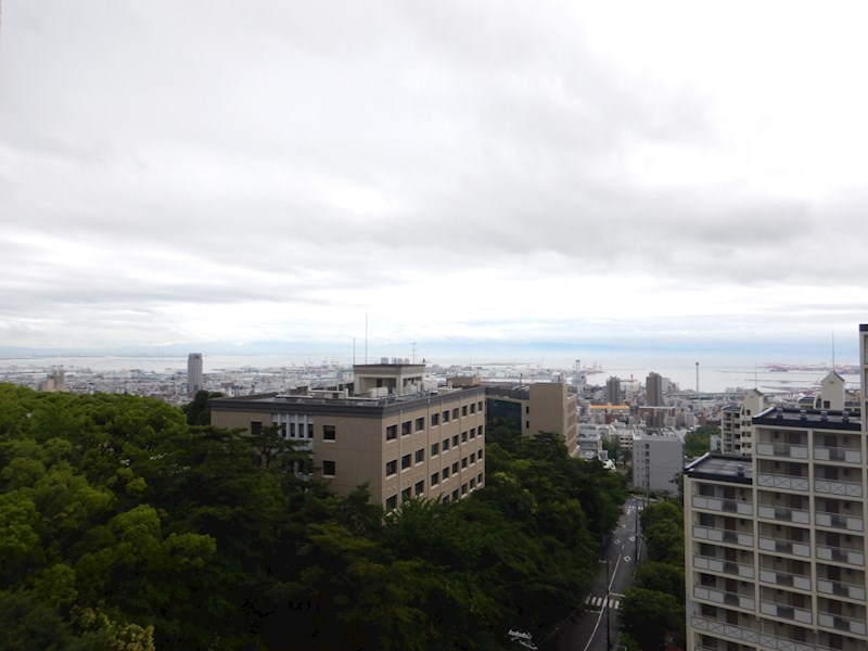 【神戸市灘区六甲台町のマンションの眺望】