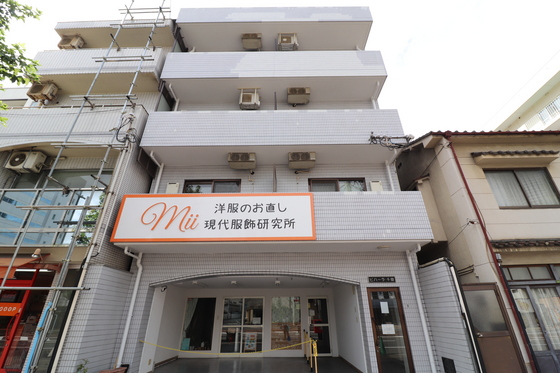 広島市中区千田町のマンションの建物外観