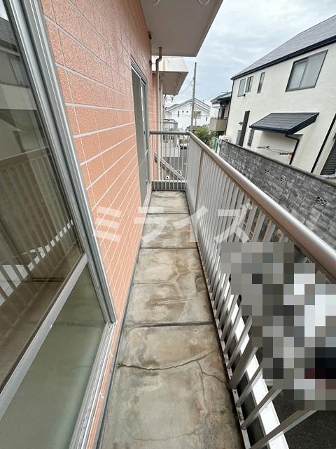 【吹田市千里山西のマンションのバルコニー】