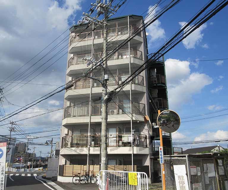 【ソレイユヤマダの建物外観】