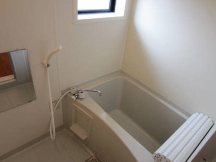 バス・シャワールーム　203 浴室