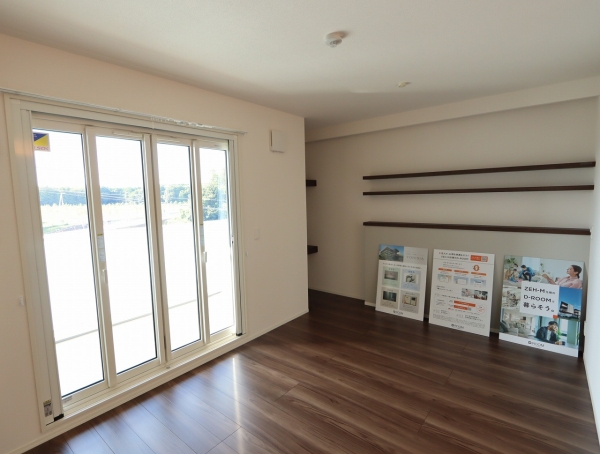 居室・リビング　14.7帖のLDK