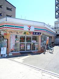 コンビニ　セブンイレブン 大阪岸里東1丁目店（コンビニ）まで322m