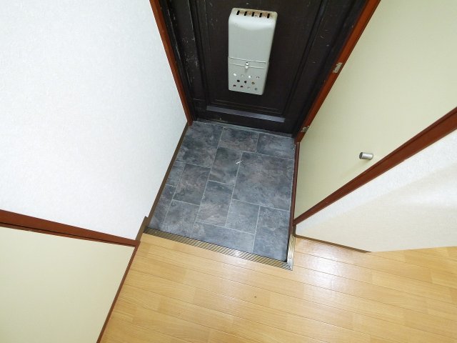 玄関　シンプルで使いやすい玄関です