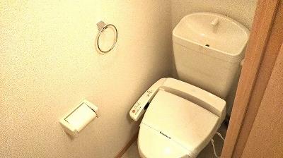 ＪＲ播但線 福崎駅 徒歩9分 2階建 築17年のトイレ写真