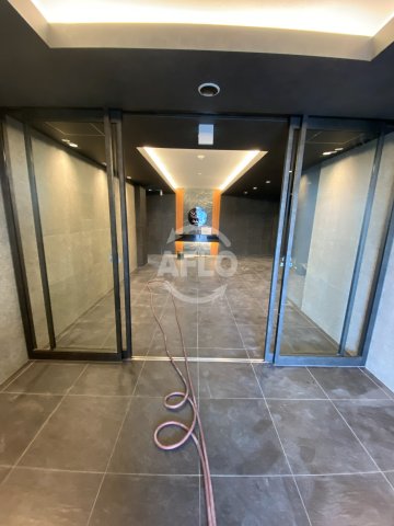 エントランス　ソルテラス大阪BAY STAION SIDE