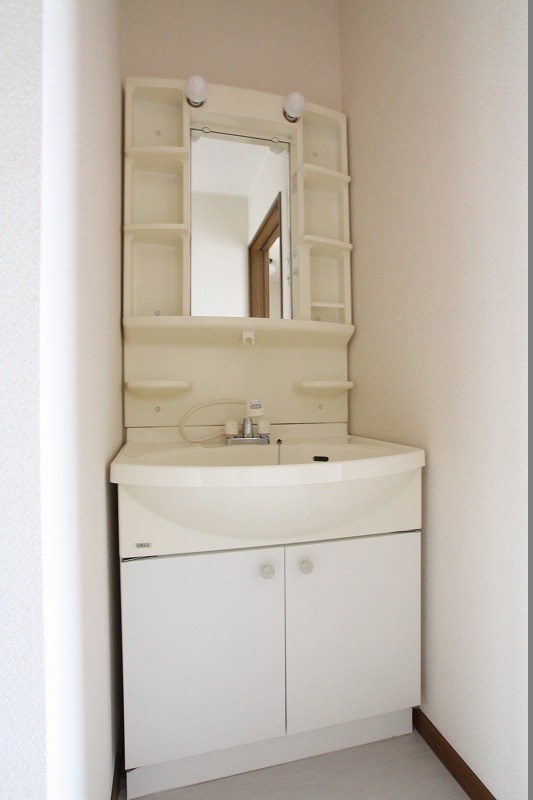 洗面設備　※同設備の部屋参照