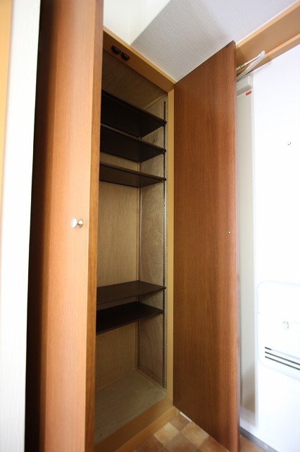収納　同物件、別号室のものです。