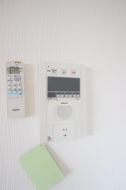 セキュリティ　同物件、別号室のものです。