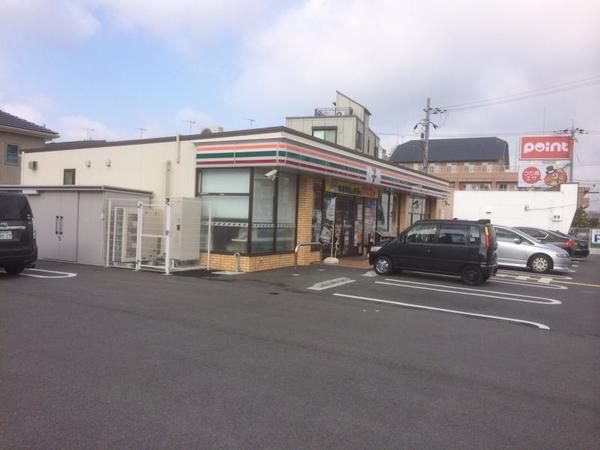 コンビニ　セブンイレブン神戸大蔵谷インター店（コンビニ）まで296m