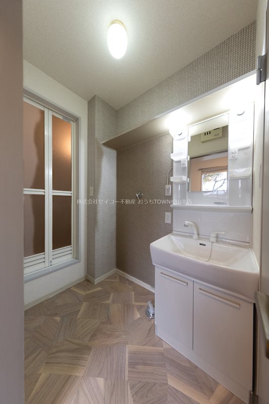 洗面設備　洗面化粧台新品☆