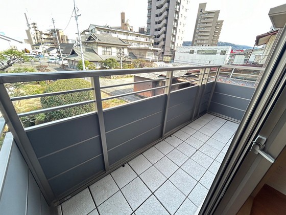 バルコニー　※別部屋の写真です