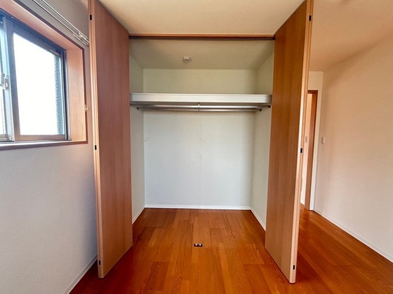 収納　※別部屋の写真です