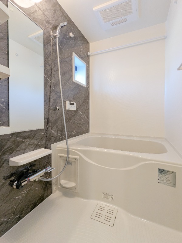 バス・シャワールーム　図面と現状に相違がある場合には現状を優先