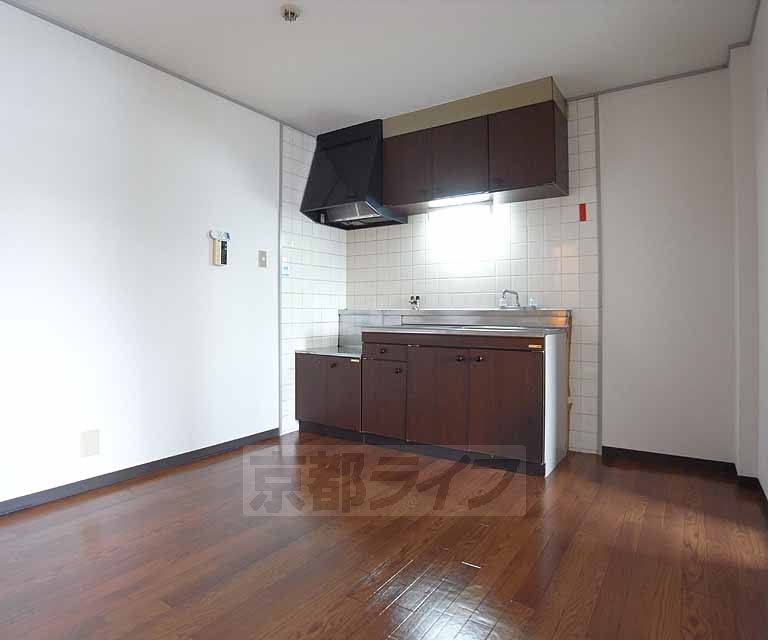 居室・リビング　８帖のＬＤＫです。