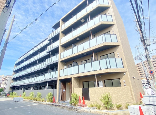 建物外観　静かな住宅地の新築マンション