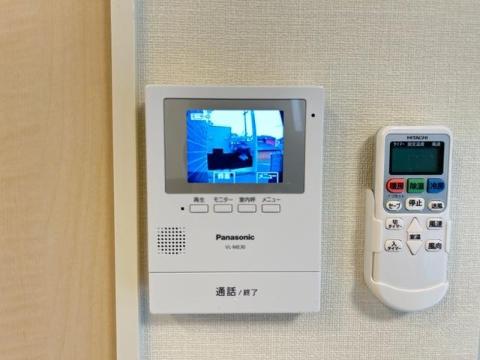 仮称)茨木市宇野辺アパート新築工事　セキュリティ　ＴＶモニターホン（イメージ）