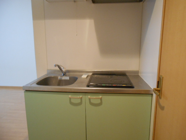 キッチン　IHクッキングヒーター