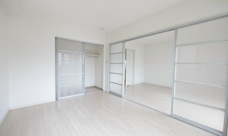 その他部屋・スペース　洋室6帖　ＬＤＫ9.3帖とつなげても仕切っても使えます