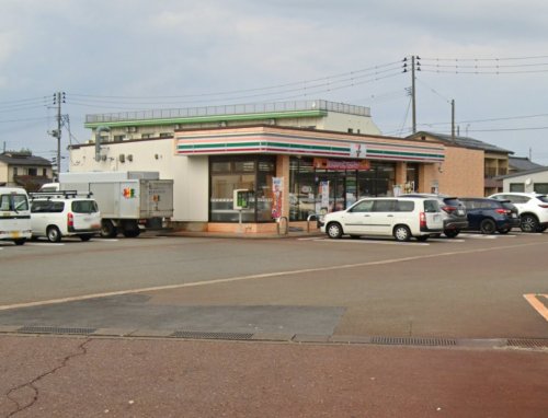 コンビニ　セブンイレブン南七日町店（コンビニ）まで107m