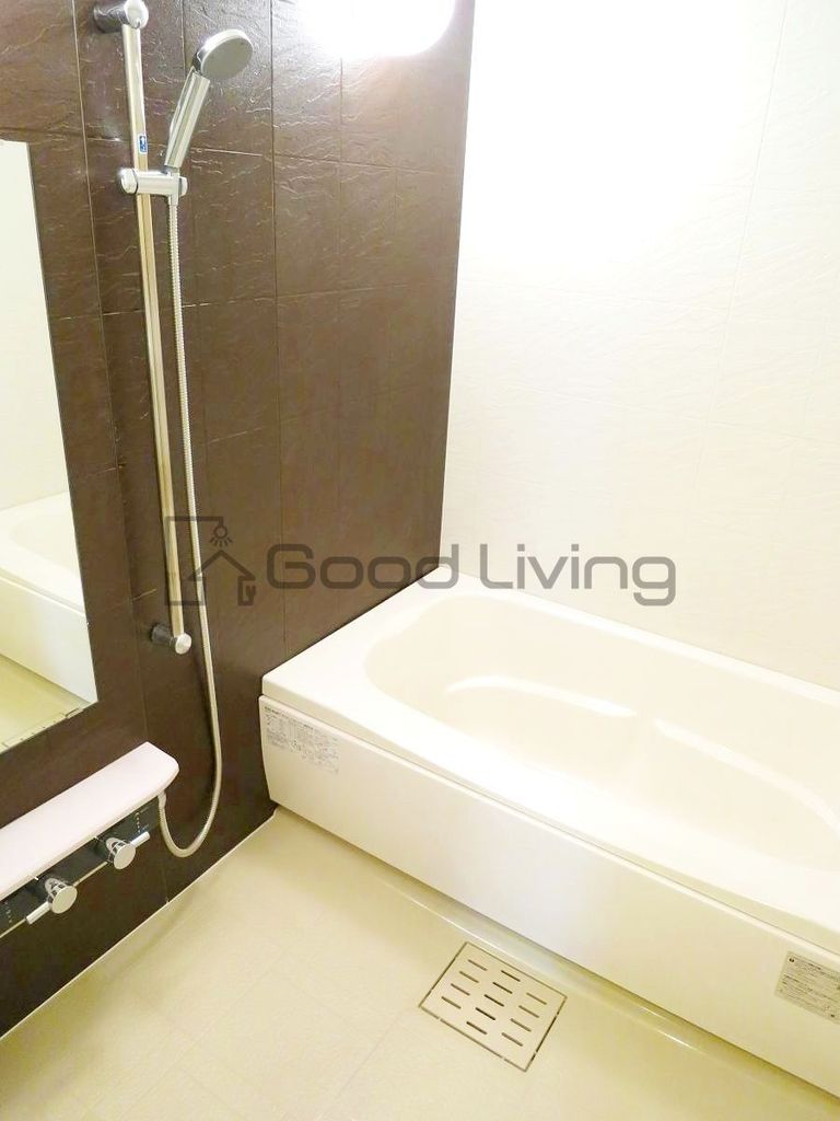 バス・シャワールーム　一日の疲れを癒しましょう