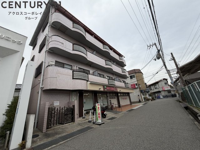 建物外観　敷地内駐輪場あり！