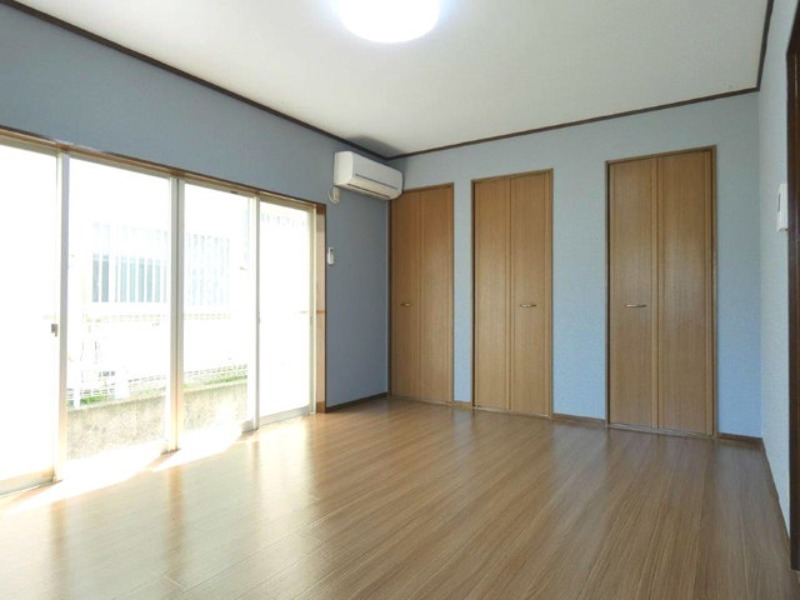 居室・リビング　図面と現状に相違がある場合には現状を優先