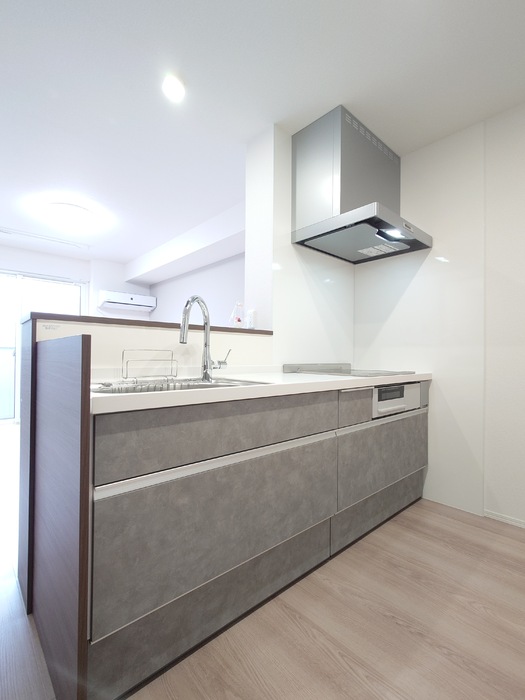 キッチン　対面システムキッチン