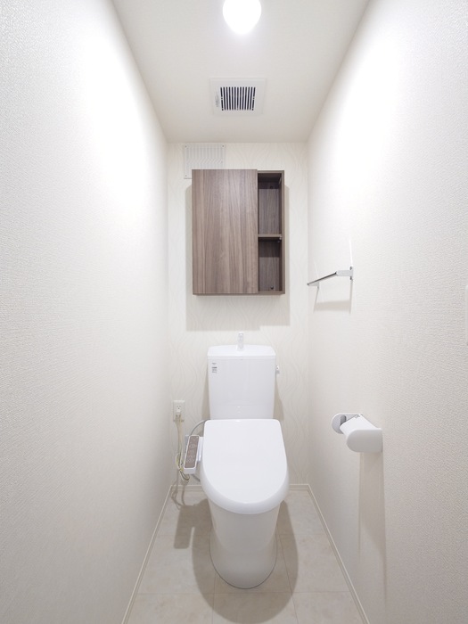 トイレ　温水洗浄暖房便座