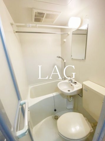 バス・シャワールーム　お風呂です。