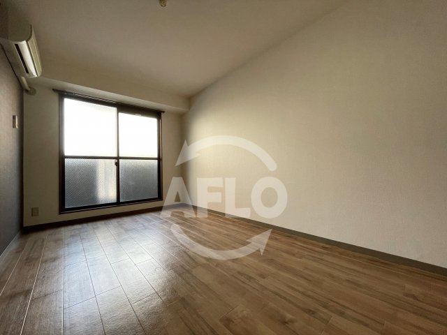 居室・リビング　ドエル南本町　洋室※角部屋には窓がございます