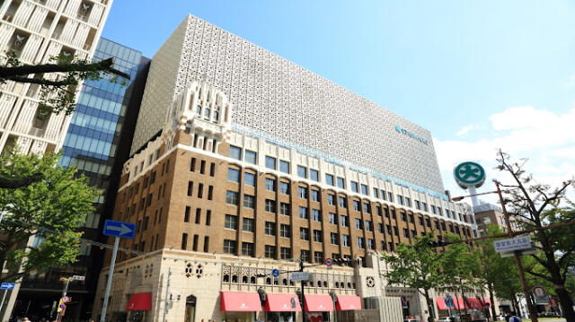 ショッピングセンター　大丸心斎橋店南館（ショッピングセンター）まで283m