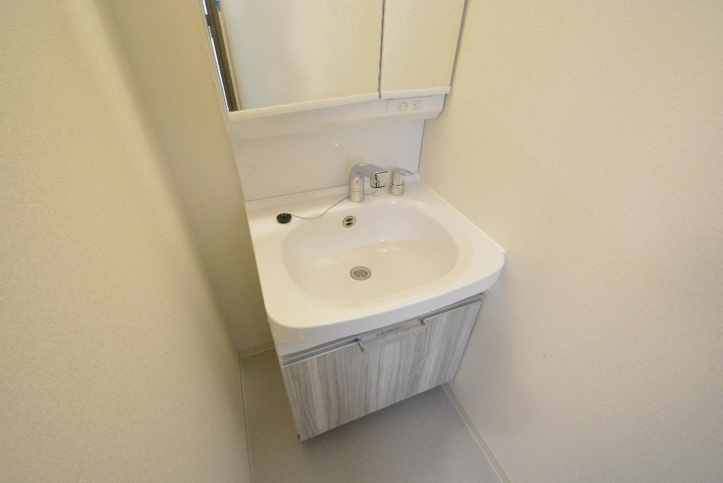 洗面設備　洗髪洗面化粧台