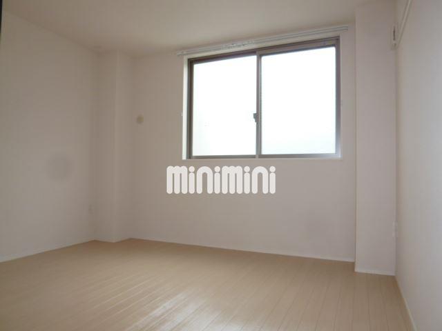 眺望　きれいな室内ですよ。