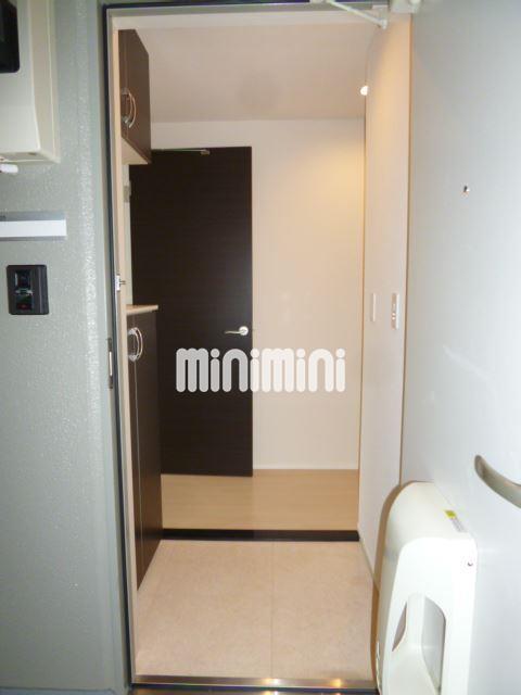 玄関　行ってきます、ただいまはここから。