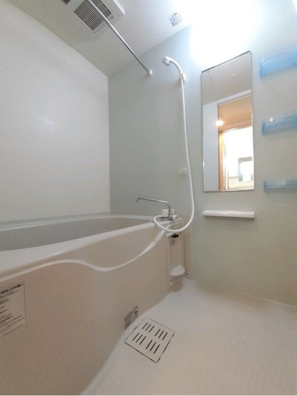 バス・シャワールーム　図面と現状に相違がある場合には現状を優先