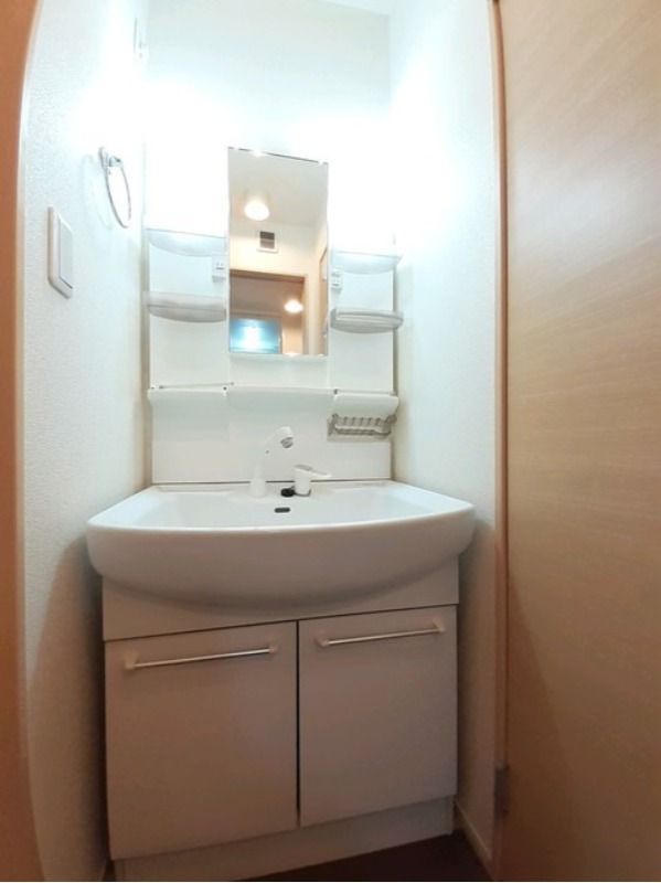 洗面設備　図面と現状に相違がある場合には現状を優先