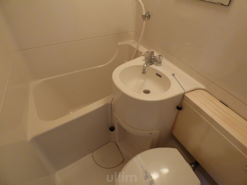 洗面設備　※他のお部屋です、ご参考までに