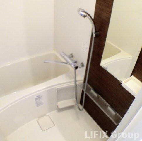 バス・シャワールーム　風呂