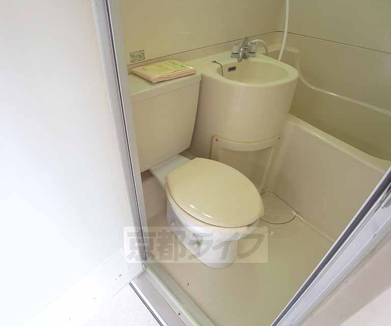 トイレ　・お部屋探しは京都ライフまで・